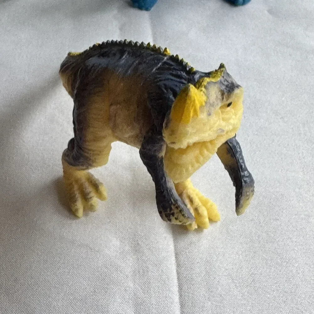 Dinosaur Toy Lot Pterodactyl Parasaurolophus Edaphosaurus Triceratops Amargasaur